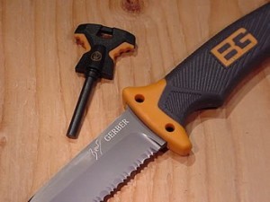 Bear Grylls : Ultimate Knife Firesteel Flint