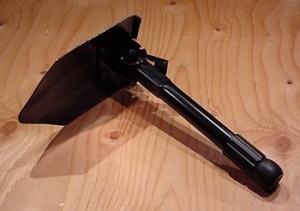 Folding Shovel with Saw - trenching tool