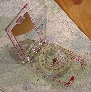 DS 40 Basic Mirrored Sighting Compass